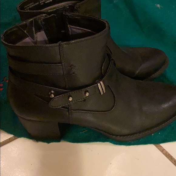 boots - Picture 6 of 6